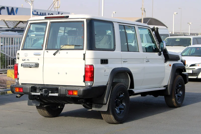 TOYOTA LAND CRUISER 4.0L PETROL 4 X 4 G1 MANUAL. FOR EXPORT ONLY.63165691842050112