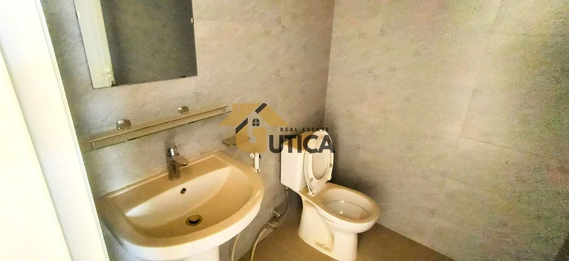 ساطع | سعر معقول | مركز أعمال63168501669250112
