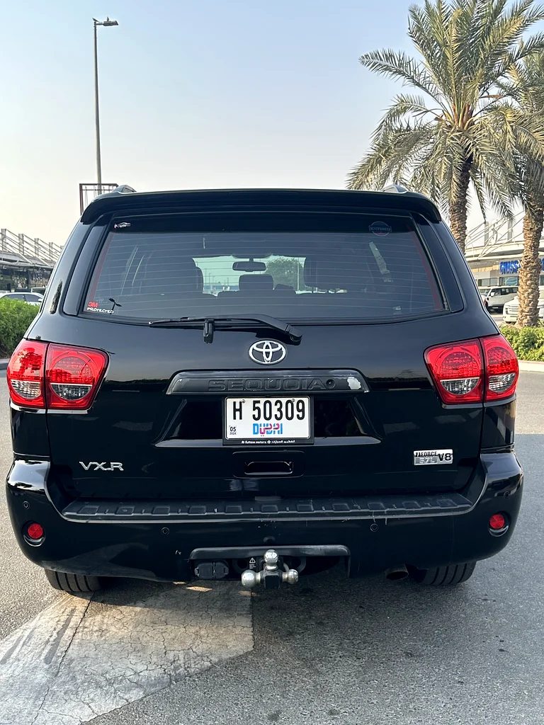 تويوتا سيكويا VXR، خيار كامل، مع سجل صيانة كامل63137335978241114
