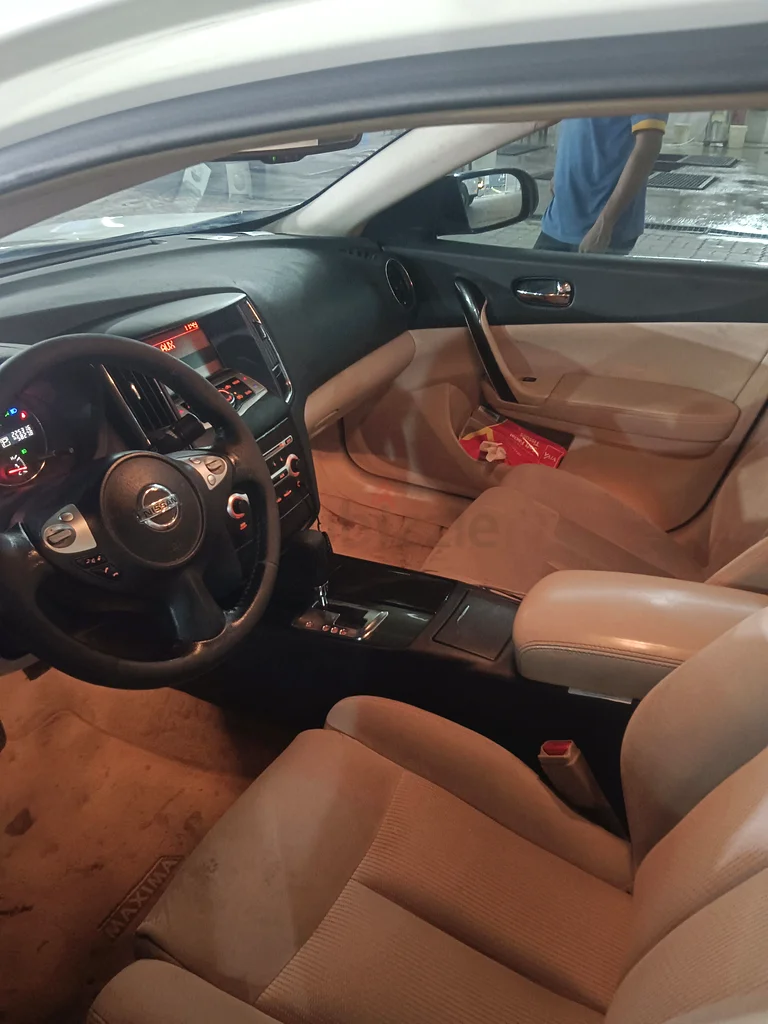 Nissan Maxima accident free car63228275122691114
