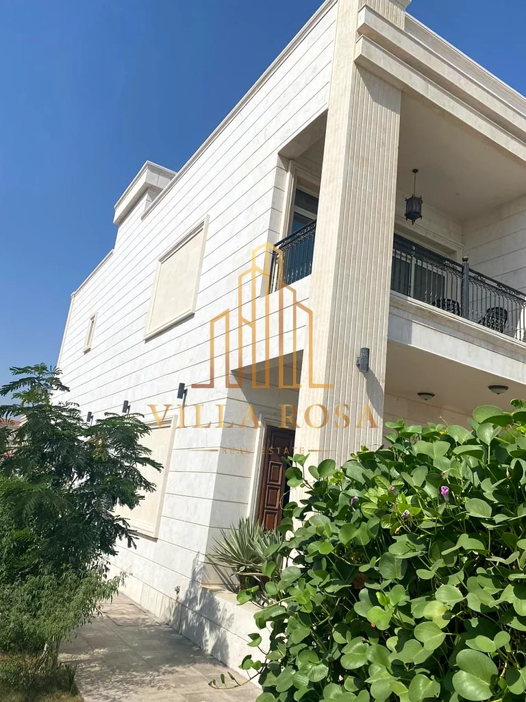 A luxurious villa with super deluxe finishing in the Al-Hoshi area63205334642305112