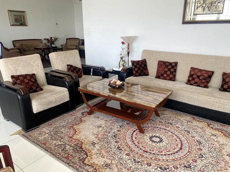 Sofa repair63218321287811114