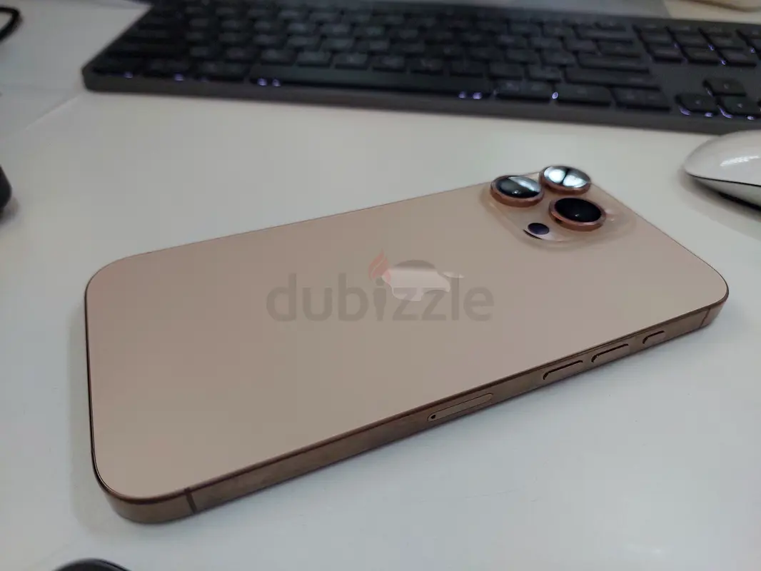 New -  Apple iPhone 16 Pro max - Like New Condition!