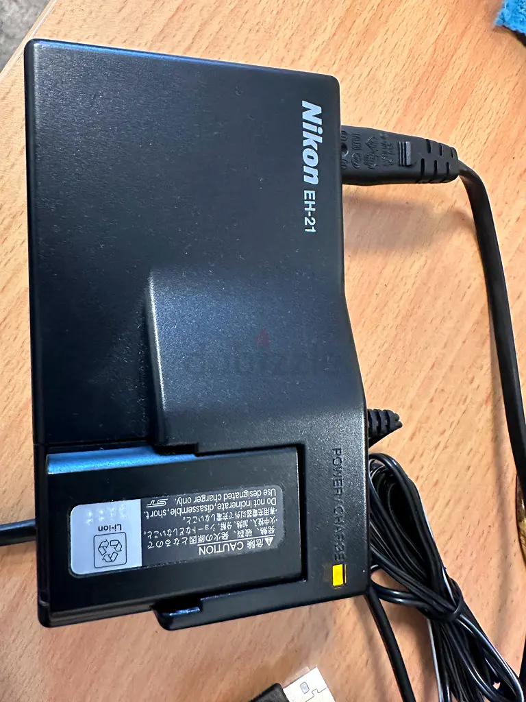 Nikon COOLPIX 995 Digital Camera63235113275651118