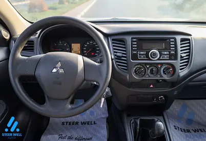 Mitsubishi L200 2023