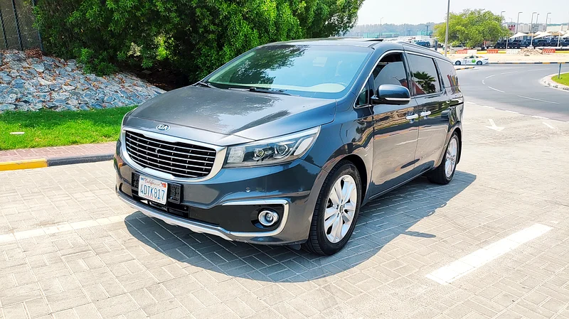 KIA SEDONA 2015 USA 5CAMRA PLATINUM FULL OPTION WITH DOUBLE SUNROOF LEATHER SITES CROSS VERY CLEAN63151840653699112