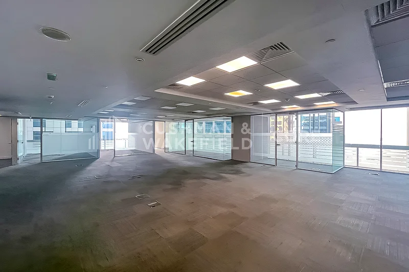 Full Floor | Vacant | Well Located63165233643905113