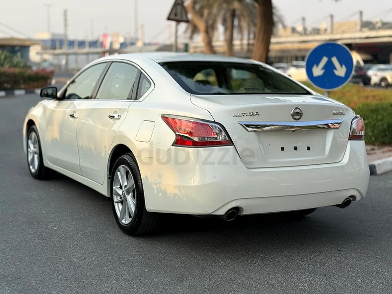 Nissan Altima SL 2015 GCC Very good condition63227775685633113