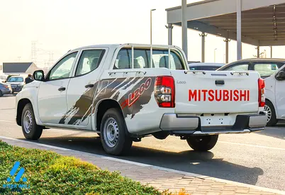 Mitsubishi L200 2023