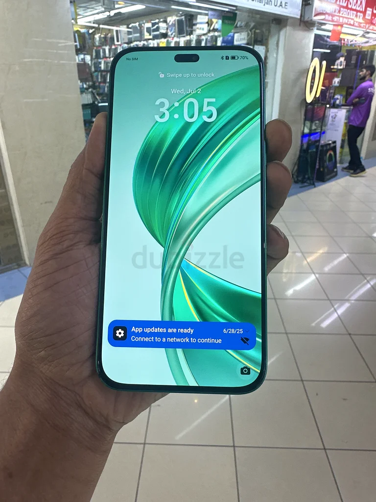 Grab the Stylish Honor Phone in Stunning Green!63215378715905111