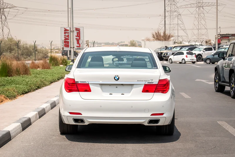 BMW 750iL (2012) Import from Japan63160610298241114