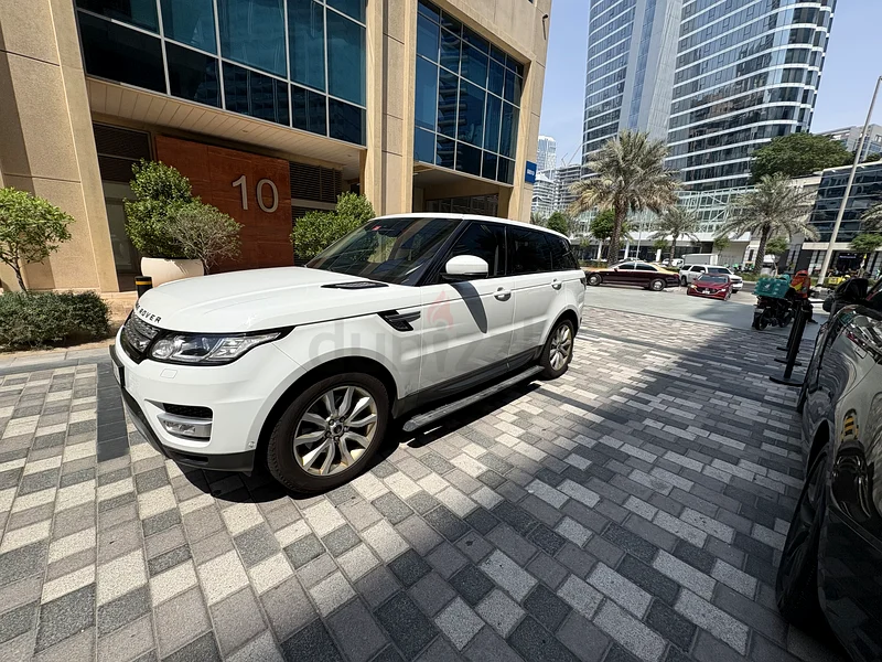 ريلاند روفر سبورت HSE مزودة بشاحن توربيني V663226740891779113