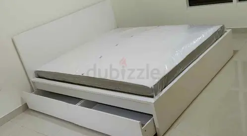 IKEA malam queen size 160/200 bed with IKEA mattress and 2 storage drawers underneath