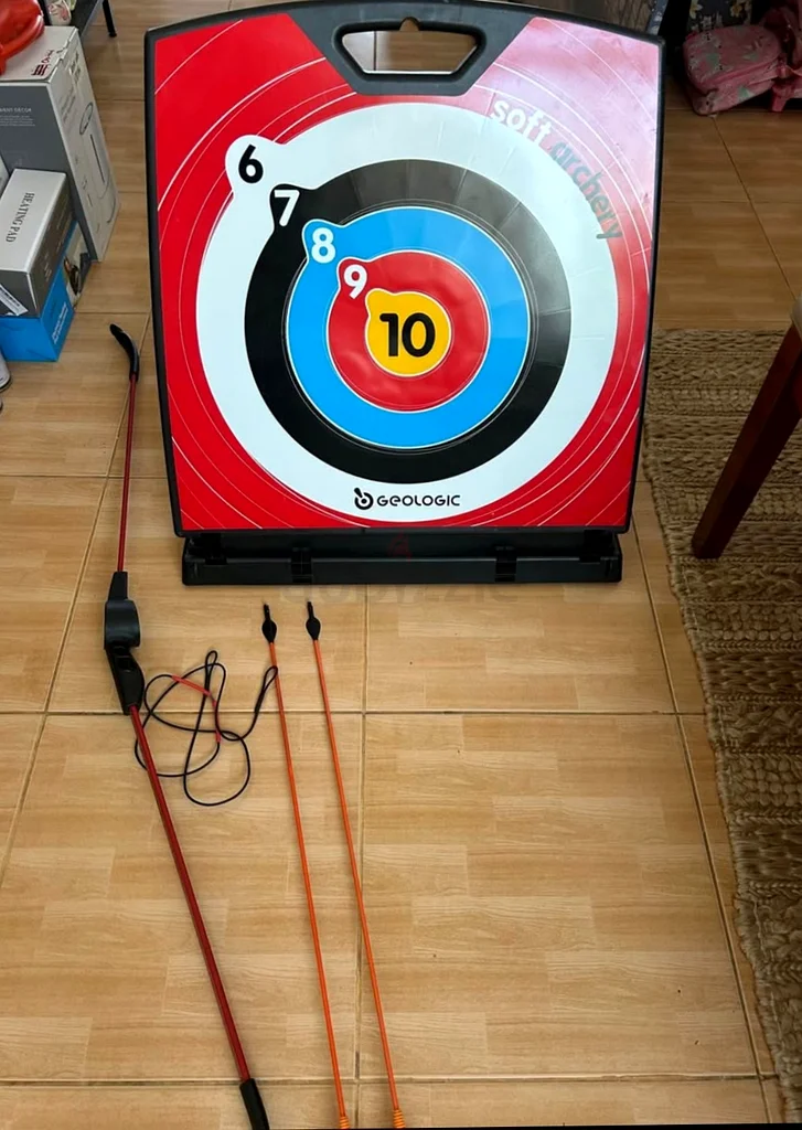 Archery Target Set with Bows and Arrows - Perfect for Practice!63171311009793111