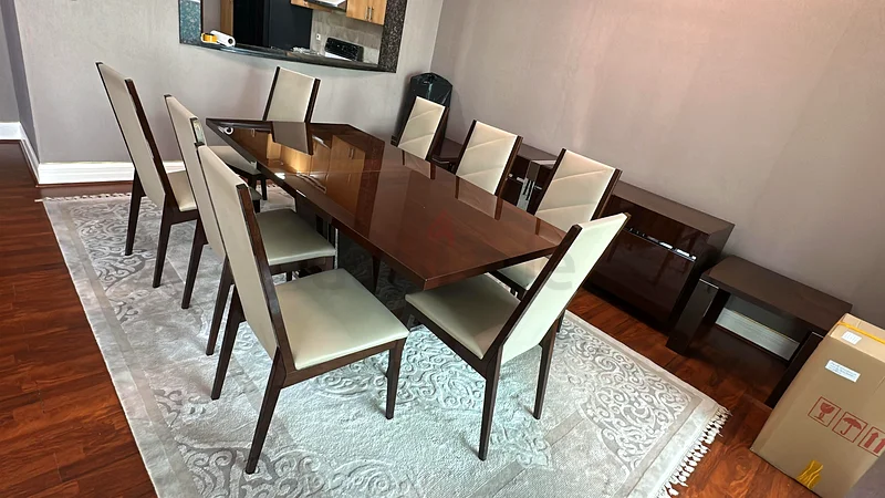 حالة جديدة تمامًا - طاولة طعام بحالة إيطالية63179389188483113