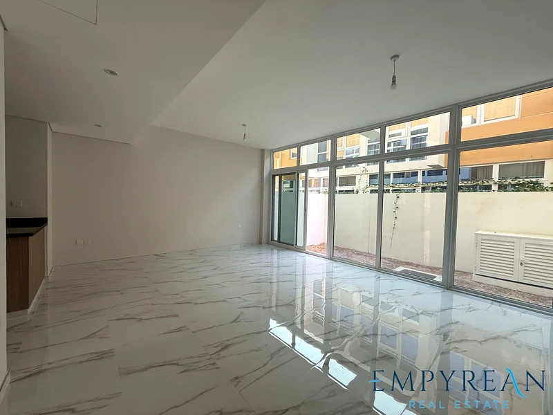 تاون هاوس جديد كليًا من 3 غرف نوم - تخطيط عصري وميزات فاخرة63741251182081112