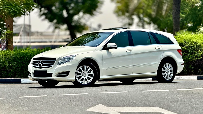 Mercedes Benz R-300 station Wagon 7 seater 2012 Gcc specs .63165225654531112