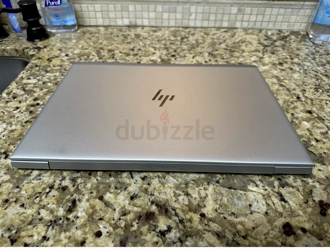 Laptop63254994054402115