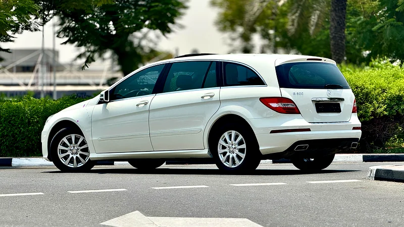 Mercedes Benz R-300 station Wagon 7 seater 2012 Gcc specs .63165225654531113