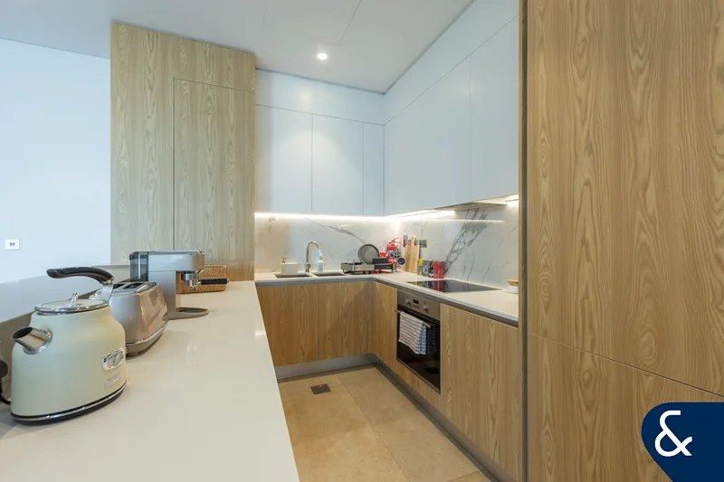 Furnished | Study | Close to Pool63725182587267113