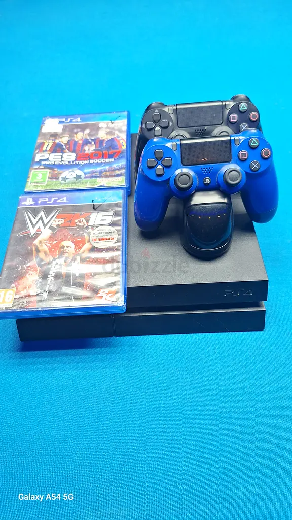 Sony PlayStation 4 Console with Games and Controller63229310691971111