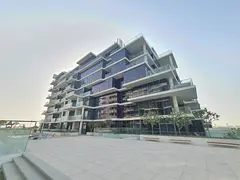 SPACIOUS LAYOUT | VACANT | POOL VIEW