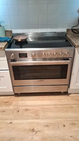 Bosch Electric Cooker Stove 90cm