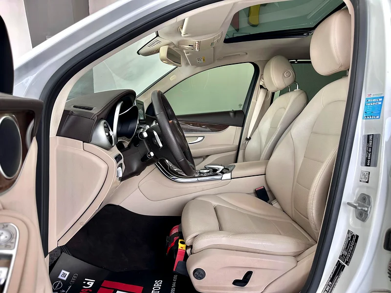 مرسيدس بنز GLC250 خليجي 2016 فل اوبشن نظيفة جدا63146745275778113