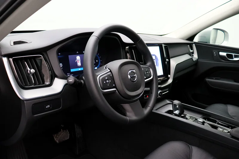 2024 XC60 B5 CORE - Certified by Al Futtaim63176619226369113