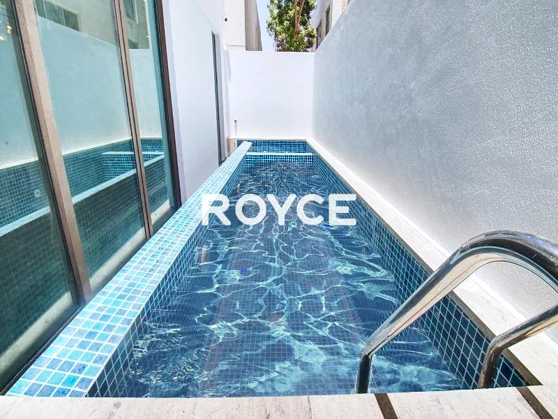 Stylishly Renovated | Prime Location | Rooftop636121025538571113