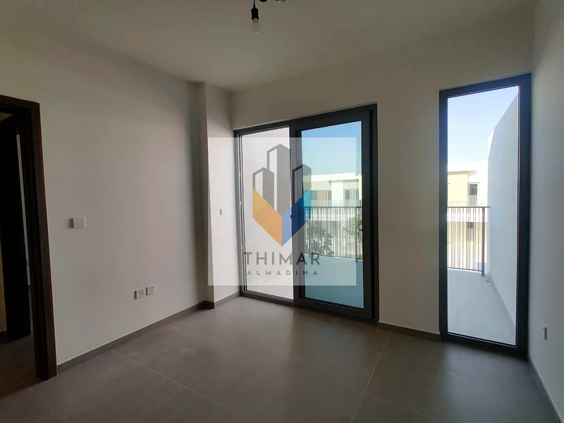 Ready to Move in | Bright Layout | Prime Location63159720166915111