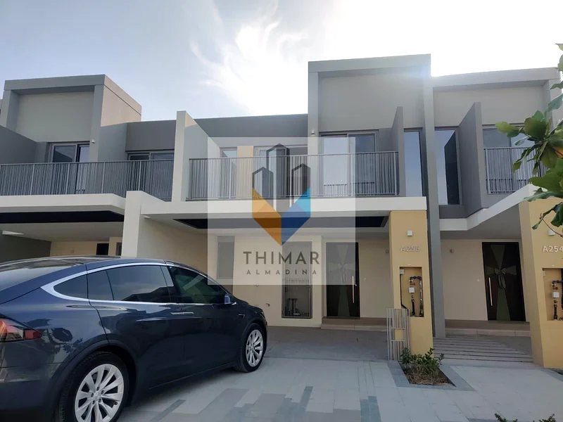 Ready to Move in | Bright Layout | Prime Location63159720166915113