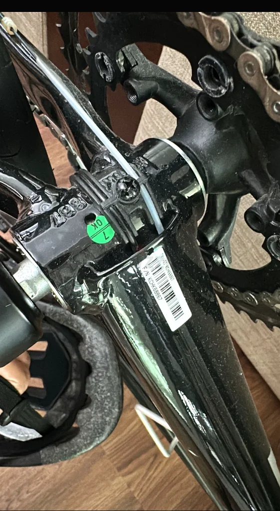 High-Performance Road Bike - Perfect for Cycling Enthusiasts! gaint63169469656962111