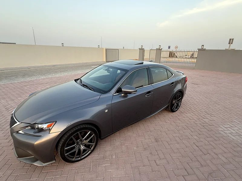 لكزس is f sports 35063225311482371113