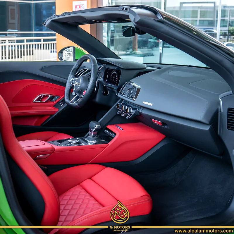 2023 أودي R8 V10 بيرفورمانس سبايدر، قطع فقط 900 كم (سجل صيانة كامل)63227251070339112