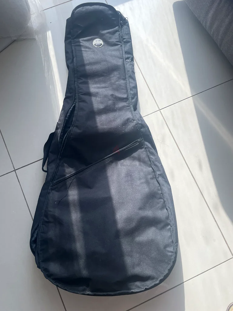 Aria Acoustic Solid Top Guitar63173865059971111