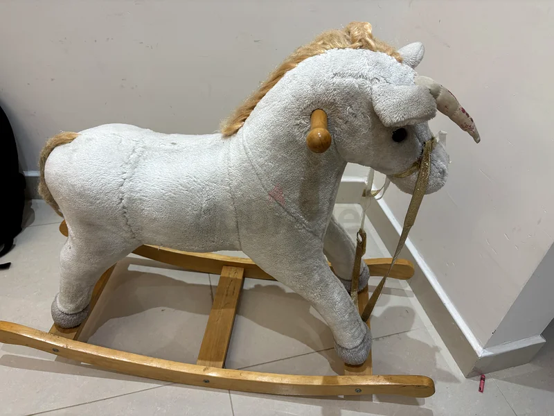 لعبة ركوب الخيل للأطفال63206389666819112