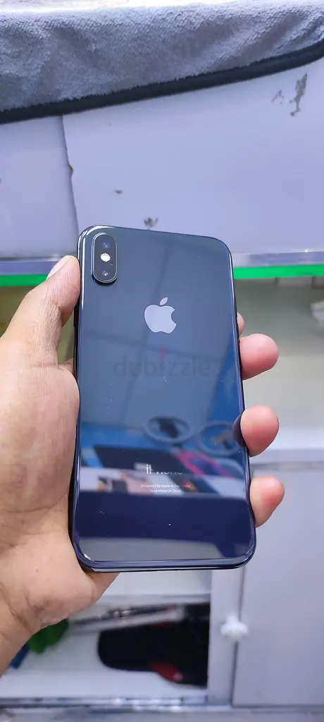 آيفون XS، 64 جيجابايت، صحة البطارية 75%، هاتف أصلي بالكامل، لم يتم فتحه أو إصلاحه