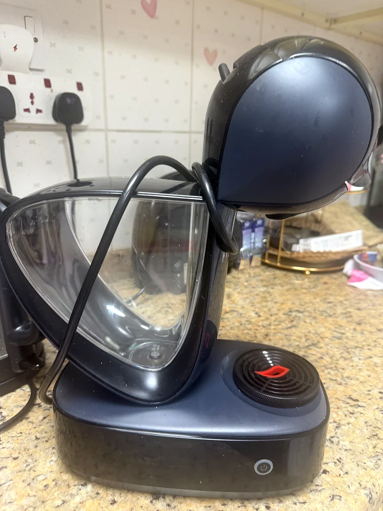 Nescafé Dolce Gusto Coffee Machine - Brew Your Perfect Cup!63253977145857111