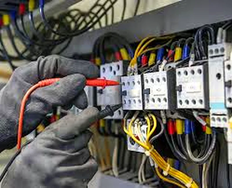 فني كهرباء خبير يقدم خدمة بأسعار معقولة63220334206467111