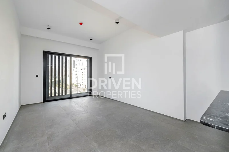 Spacious Layout with Balcony | Brand New63788965012865111