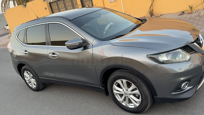 Nissan X-Trail 2015 Model, (SV) (push Start) 4Wheel Drive, (Gcc)Spec, Family Used Car For Sale63167093796099112