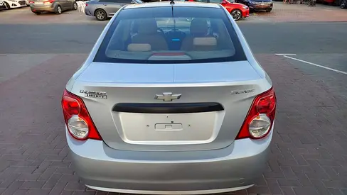 صورة 8 لـ 2014 Chevrolet SONIC