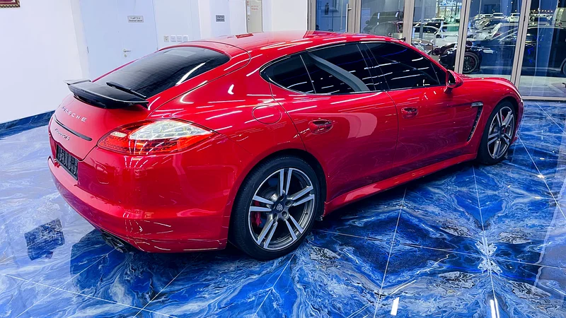 بورشه باناميرا 2013 GTS V8 خليجي بحالة وكالة نظيفة جدا رقم واحد موصفات خاصة63225701580673113