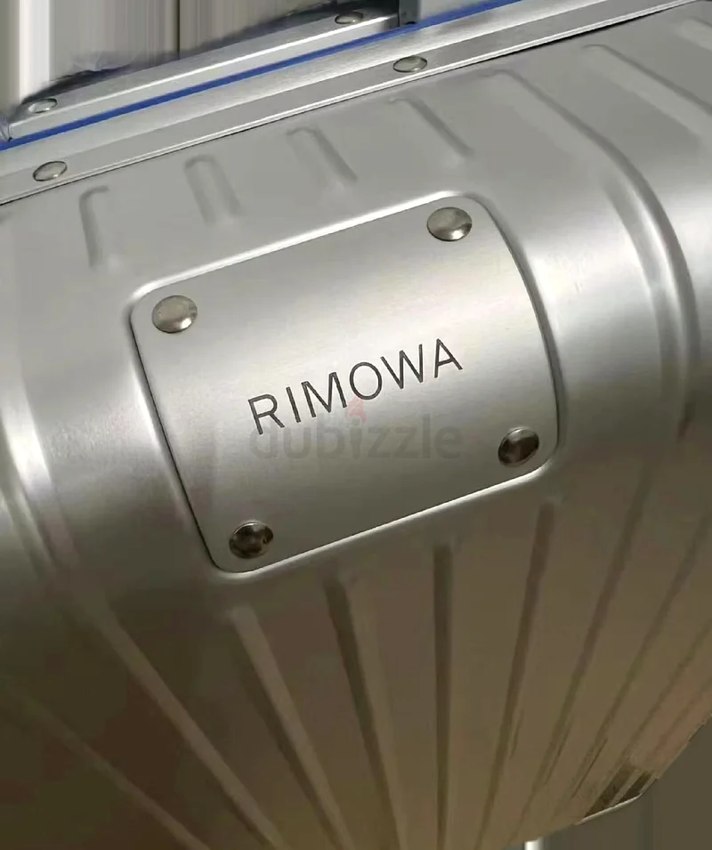 Rimowa cabin suitcase63233643794179112