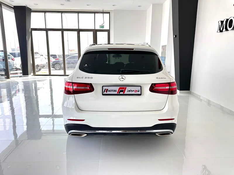 مرسيدس بنز GLC250 خليجي 2016 فل اوبشن نظيفة جدا63146745275778112