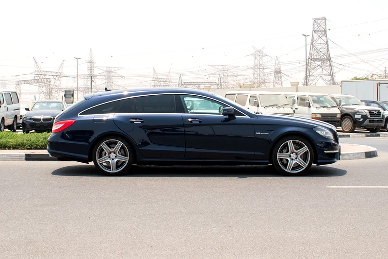 2013 - بنز CLS63 شوتينج بريك - حالة جديدة تمامًا - فقط 31,000 كم63164313523329113