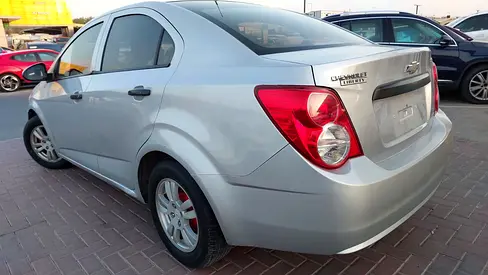 صورة 10 لـ 2014 Chevrolet SONIC
