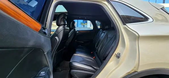 صورة 10 لـ 2018 Lincoln MKC