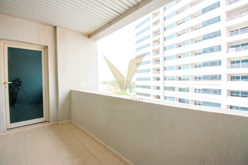 الأصل المؤجر | حجم كبير | بدون مبرد | 2Bhk63219799409410113